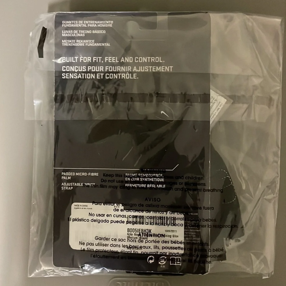 Nike Mens Fundamental Training Gloves Black Medium